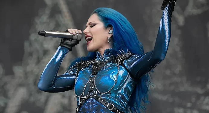 Arch Enemy anuncia su álbum ‘Blood Dynasty’