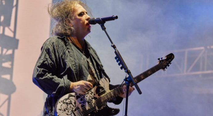 The Cure lanza edición deluxe de su último álbum