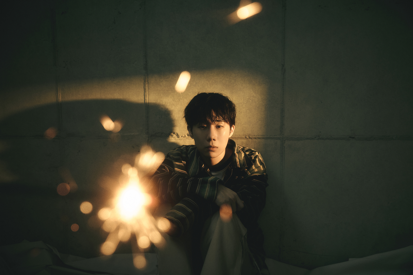 INFINITE's Kim Sunggyu drops 2nd set of concept photos for S/S 2023 Collection a